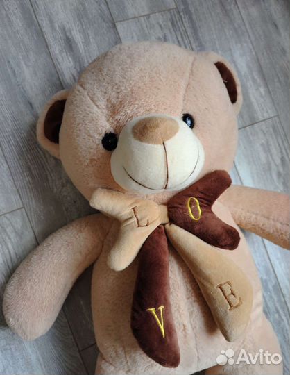 Плюшевый медведь новый
