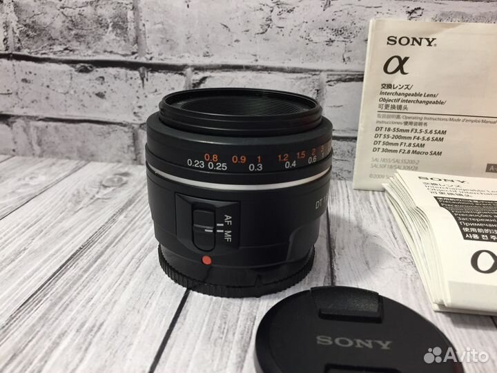 Объектив Sony DT 35mm F1.8 SAM