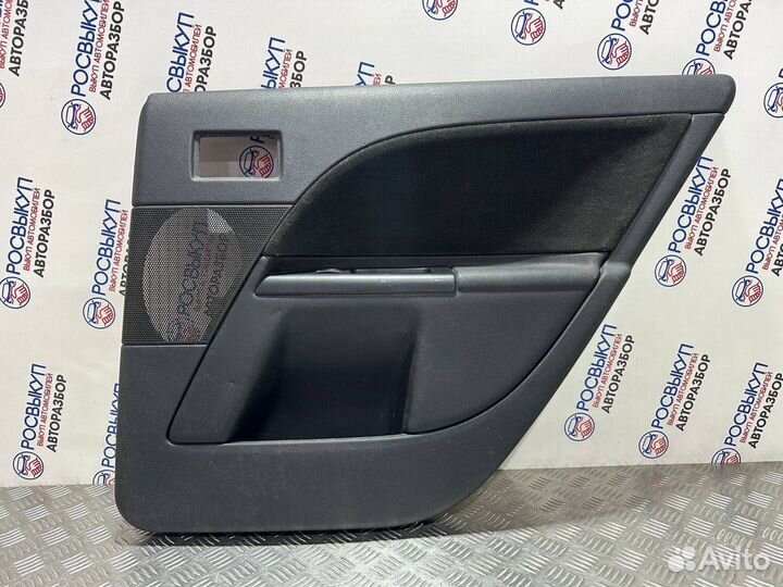 Обшивка двери Ford Mondeo 3