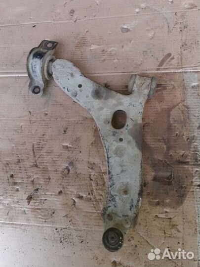 Рычаг передний правый Форд Фокус 1