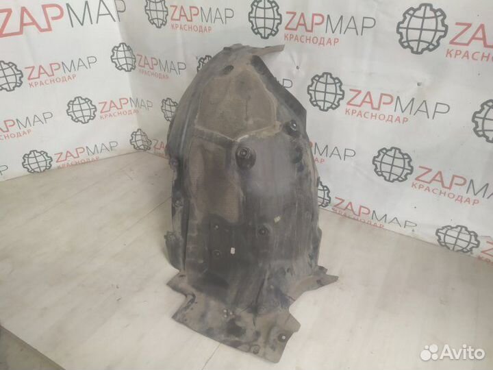 Подкрылок передний левый BMW 7ErG11 51717340201