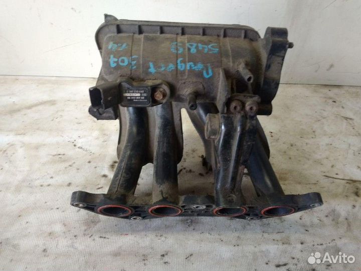 Коллектор впускной Peugeot 307