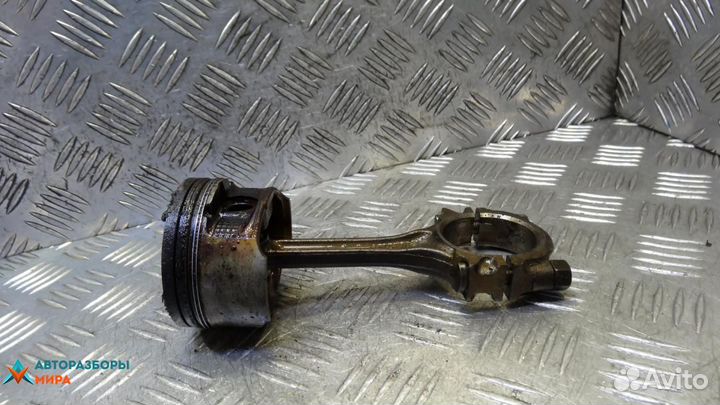 Поршень бензиновый Nissan Note E11 2007