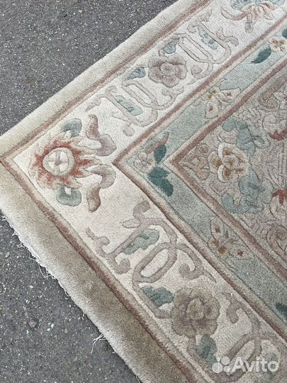 Шерстяной ковёр