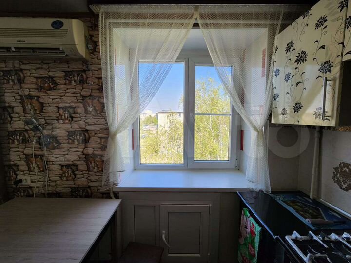 2-к. квартира, 50 м², 5/5 эт.