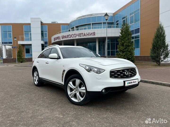 Infiniti FX37 3.7 AT, 2010, 110 000 км