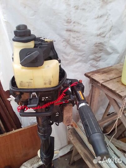 Лодочный матор 5лс4т