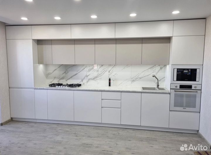 Кухонный гарнитур на заказ под ключ