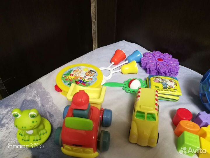 Пакет игрушек для малышей