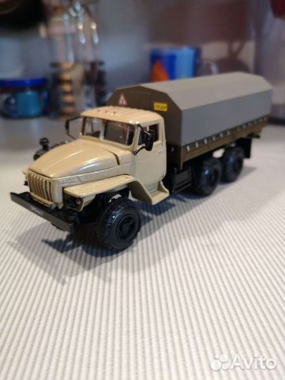 Модель Урал (1:43)