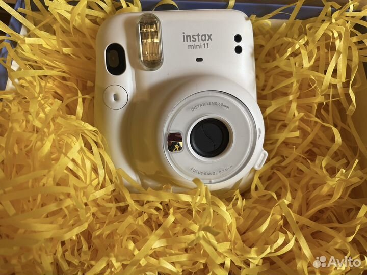 Фотоаппарат instax mini 11