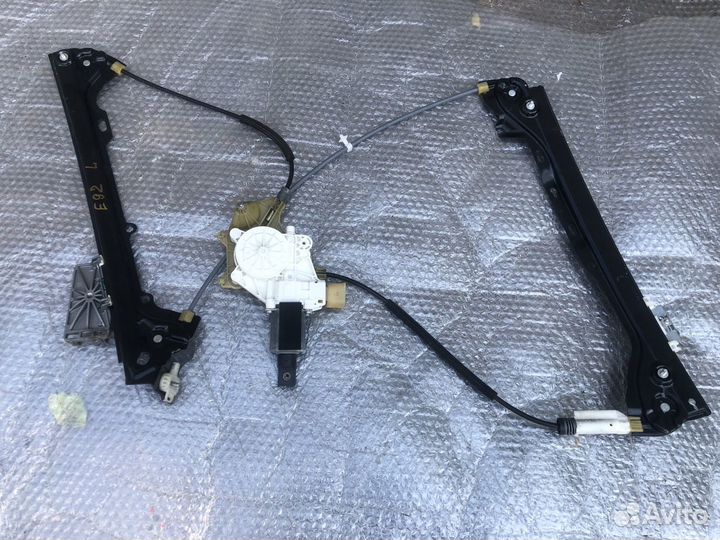 Стеклоподъемник левый BMW 3 E92 05-13