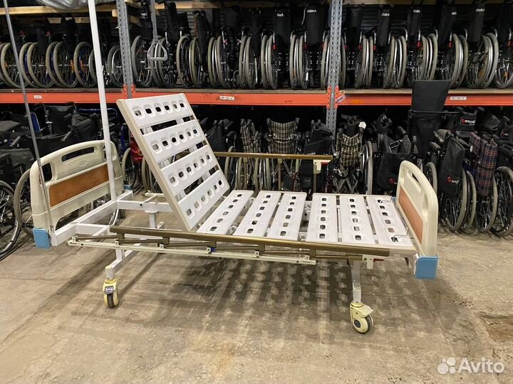 Функциональная кровать механическая