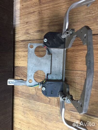 Подрулевые лепестки Lancer X