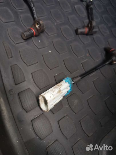 Датчик абс abs Chevrolet Captiva