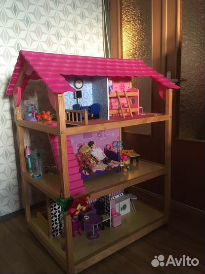 Домик кукольный