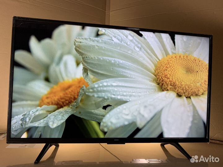 Заряженный телевизор 102 см SMART TV из будущего