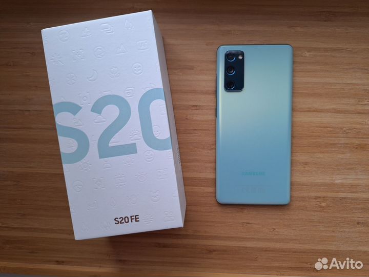 Смартфон Samsung S20 FE 8/256 (Snapdragon)