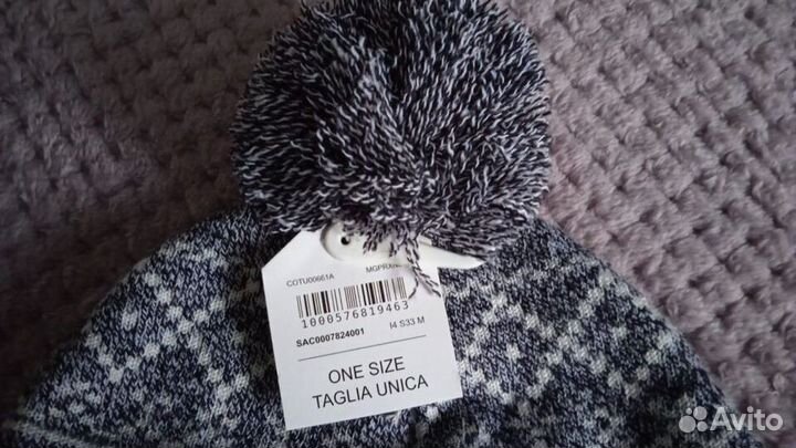 Шапка новая