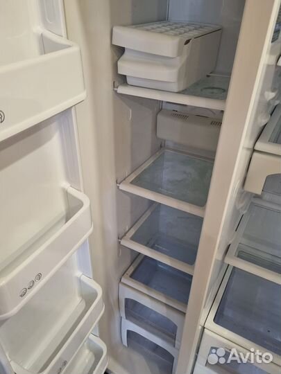 Холодильник бу LG