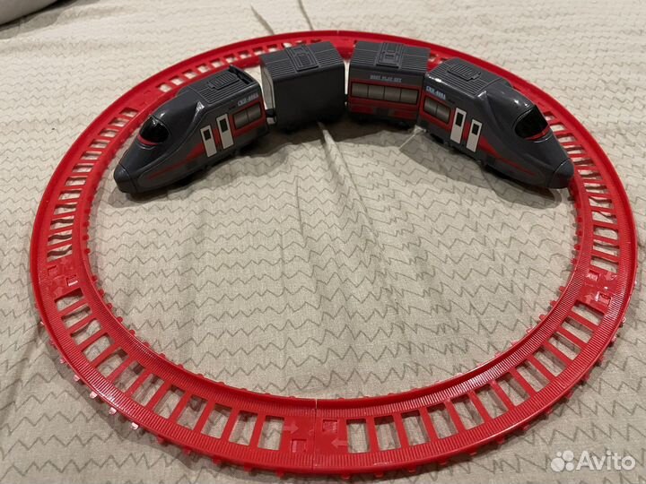 Железная дорога на батарейках