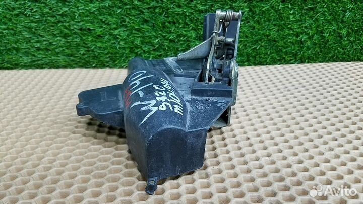 Замок двери задний левый Mercedes S320 W140