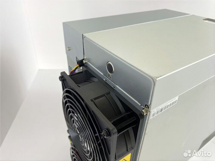 Asic майнер Antminer S19j Pro 104 T