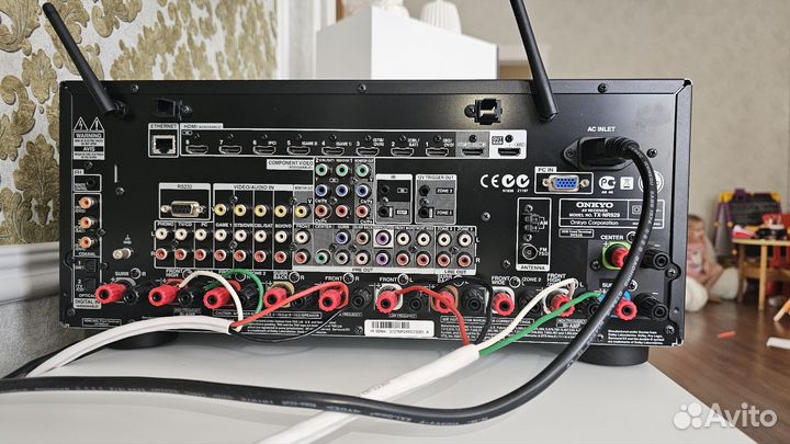 Av ресивер Onkyo TX-NR 929