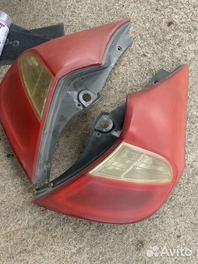 Фары задние на hyundai solaris хэтчбек