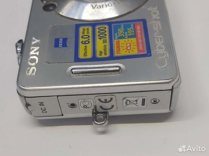 Компактный фотоаппарат Sony DSC-W50