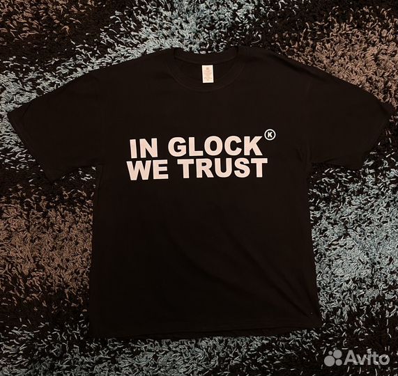 Футболка In glock we trust