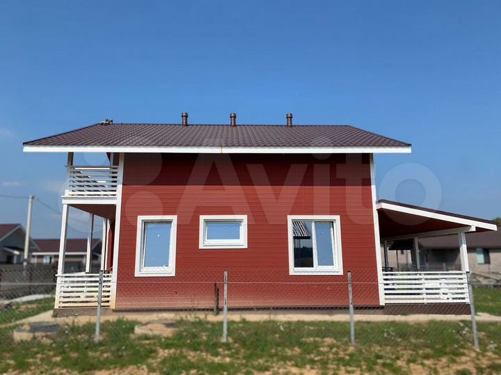 Дом 159,8 м² на участке 6 сот.