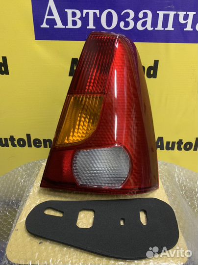 Фонарь задний левый, правый renault logan
