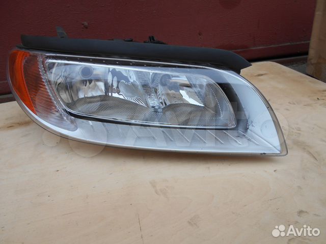 Фара правая Volvo S80 2007-2016