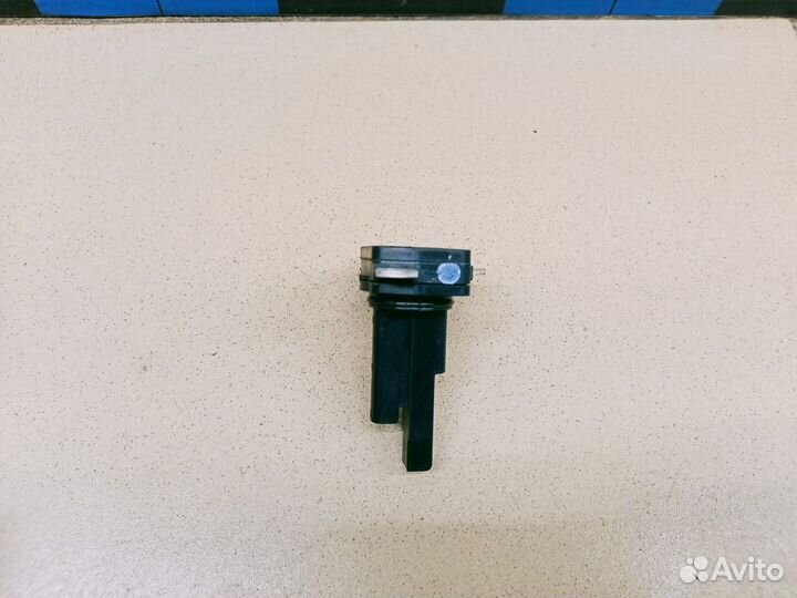 Расходомер воздуха (массметр) RAV 4 2013