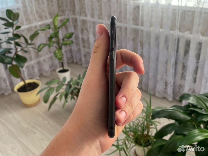 iPhone 7, 128 ГБ