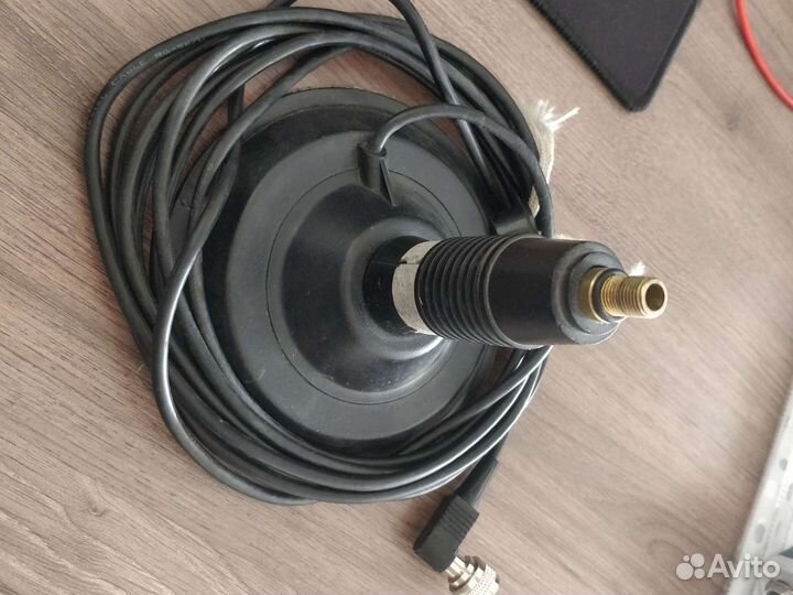 Радиостанция Megajet 600