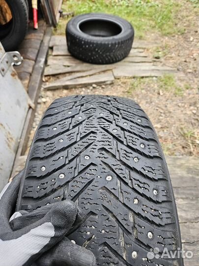 Nokian Tyres Hakkapeliitta 8 195/60 R15 92T