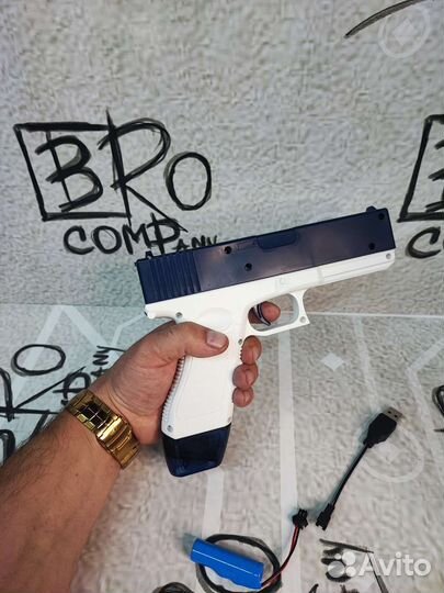 Водяной пистолет глок