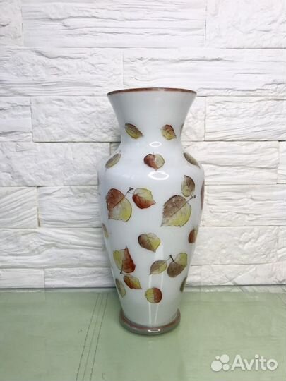Ваза молочное стекло СССР