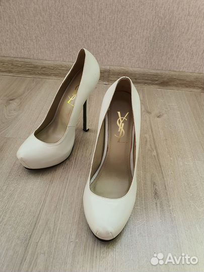 Босоножки Yves Saint Laurent 39 eur