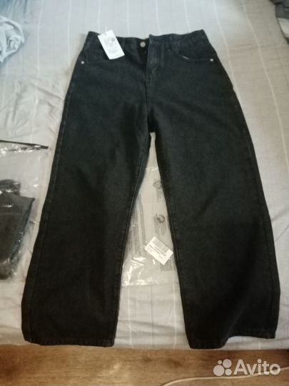 Джинсы новые