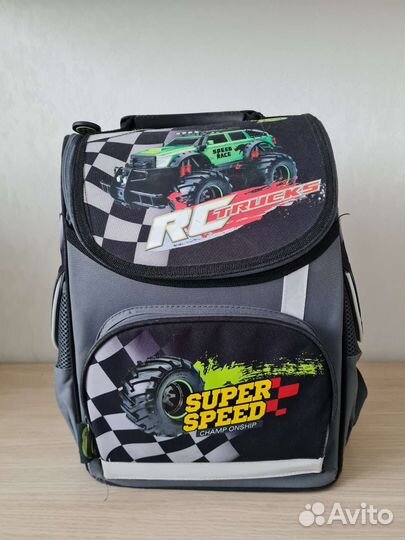 Рюкзак для школьника