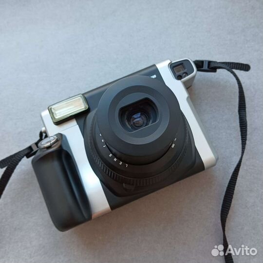 Fujifilm Instax Wide 300 с коробкой
