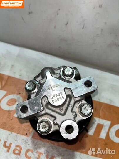 Насос гидроусилителя руля Chevrolet Cruze 96837813