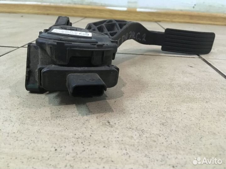 Ситроен С2 Педаль газа