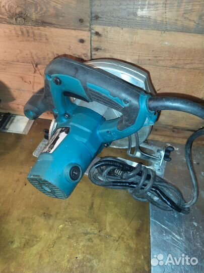 Makita hs7601