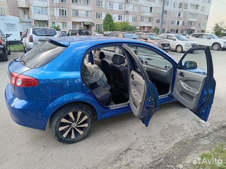 Chevrolet Lacetti 1.6 AT, 2011, 455 000 км