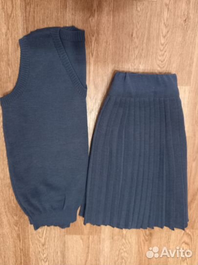 Школьный комплект юбка и жилетка