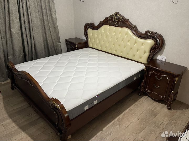 Спальный гарнитур бу